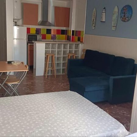 La Biznaga Estudio Frente Al Mar Benalmadena Luaran gambar